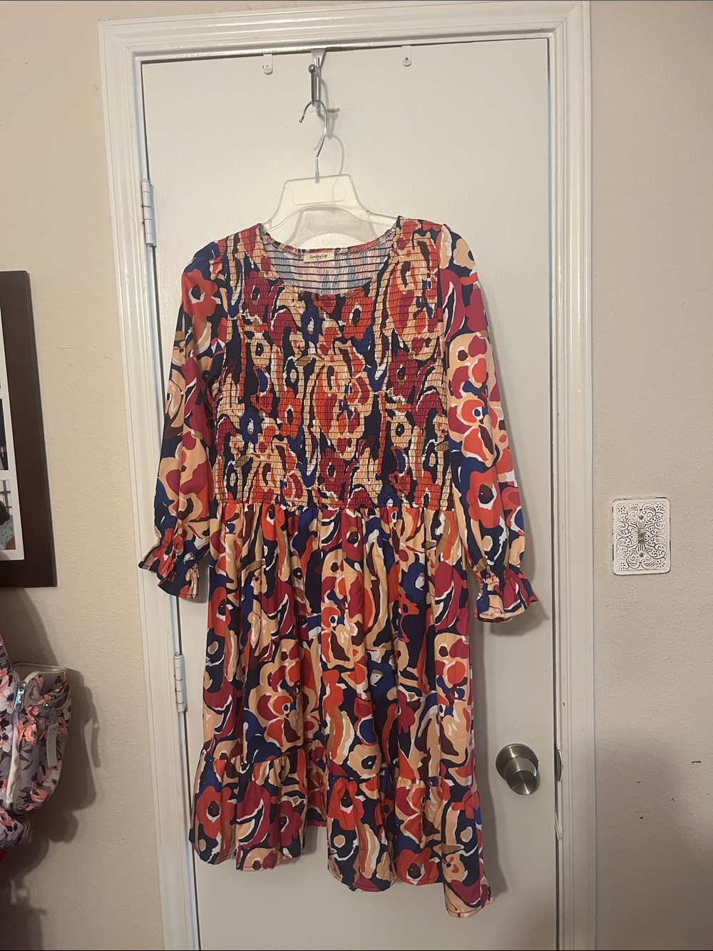 Sunday Up Ladies Medium Long-Sleeve Floral Midi Dress in Red, Navy, Cream
